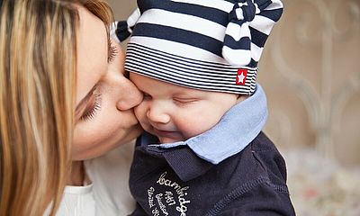 A széltől is… Féltés és túlféltés mostanság